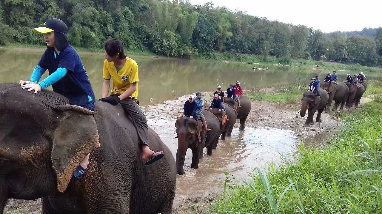 Mahout Hotel Luang Prabang 3*,  Laos
